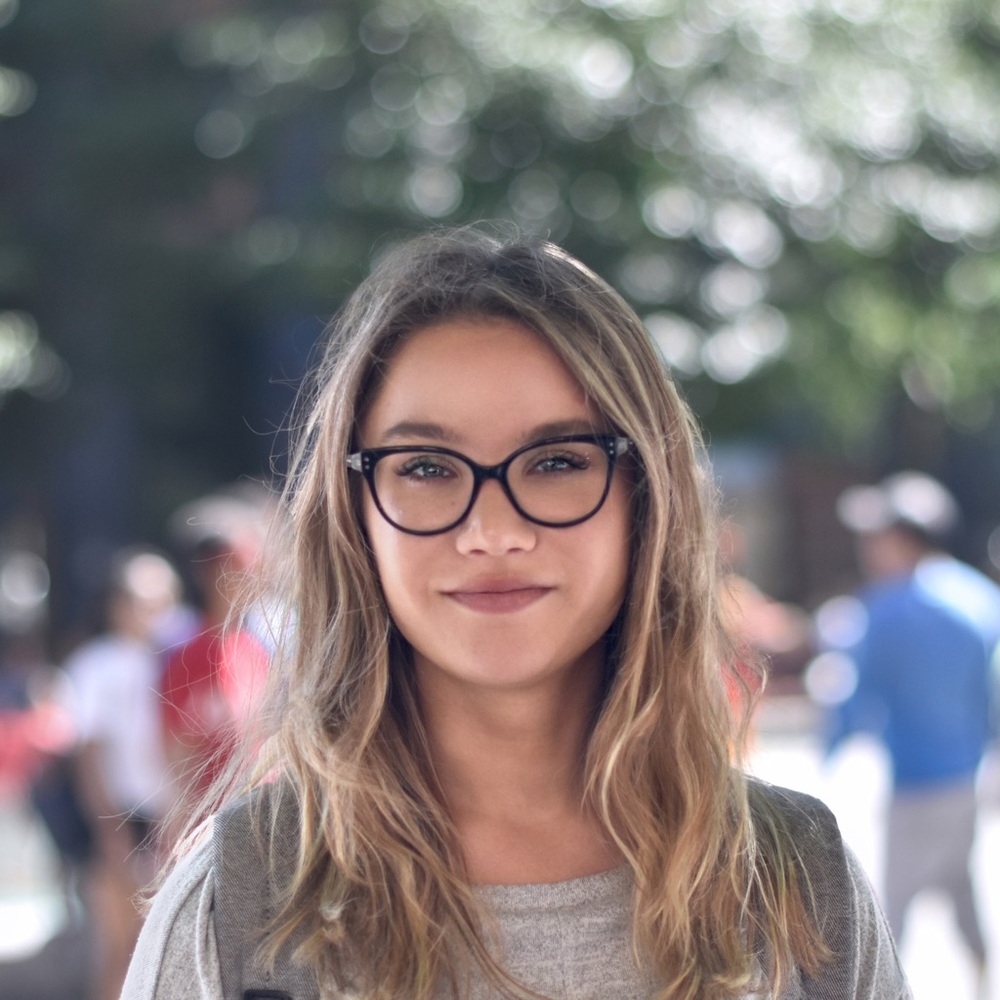 Meet your Posher, Alesia
